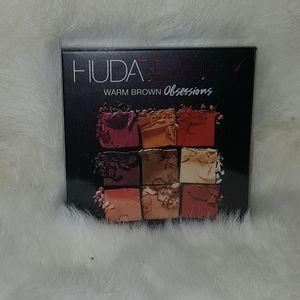 Huda Beauty Eyeshadow